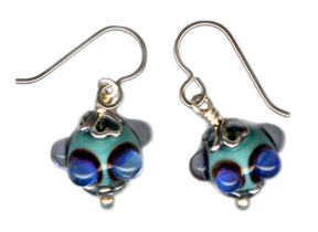 hypoallergenic handcrafted lampwork bead earrings