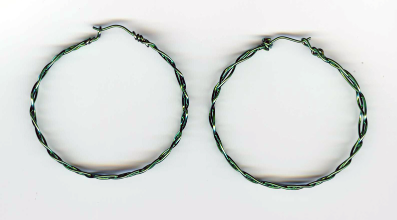 braided niobium hoops