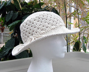 ecru crochet cotton sun hat