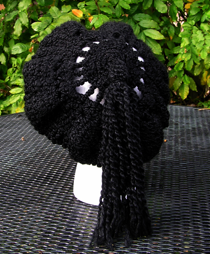 Custom Crochet Beret in black view 3