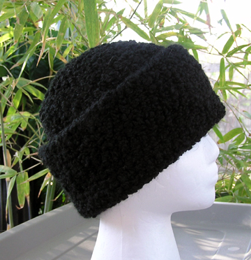 custom basic brim crochet hat side view
